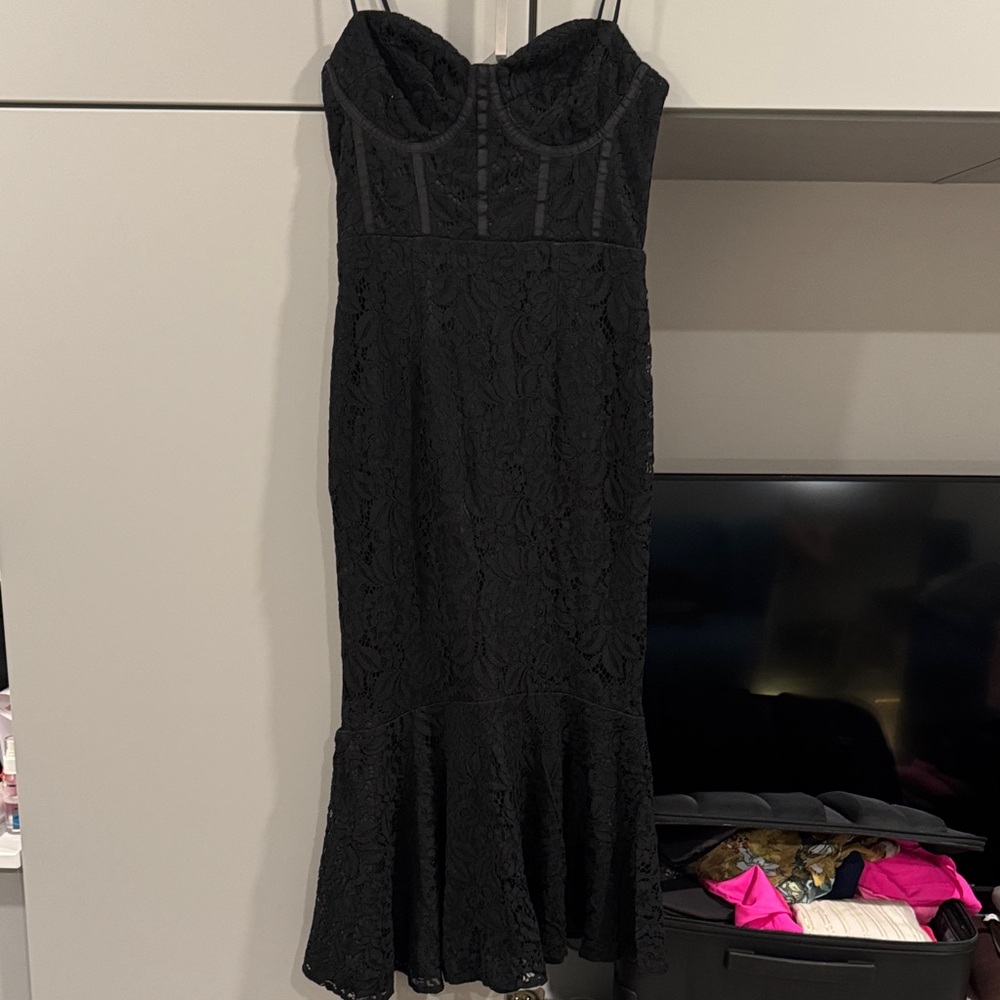 Lulu's Black  Lace Dress